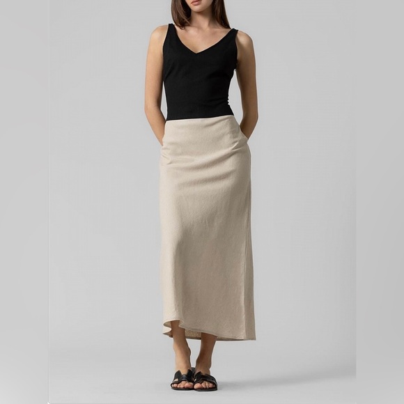 NEW Crème Linen Dress - Picture 6 of 7